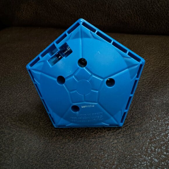 Bakugan Geogan Deka, Stardox, Jumbo Collectible Transforming Figure - Picture 3 of 9